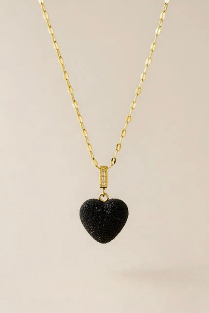 Guldpläterat halsband med kristallhjärta